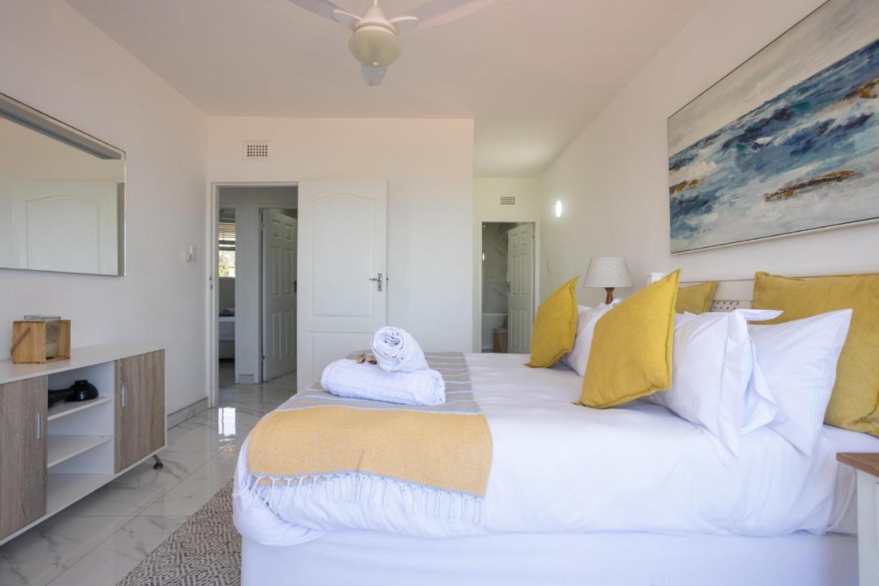 24 Sea Lodge - Sea Viewing Apartment Durban Ngoại thất bức ảnh