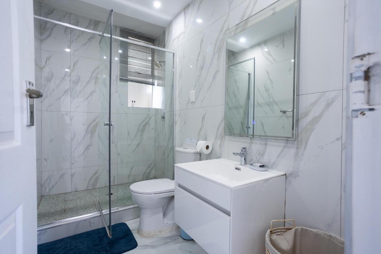 24 Sea Lodge - Sea Viewing Apartment Durban Ngoại thất bức ảnh