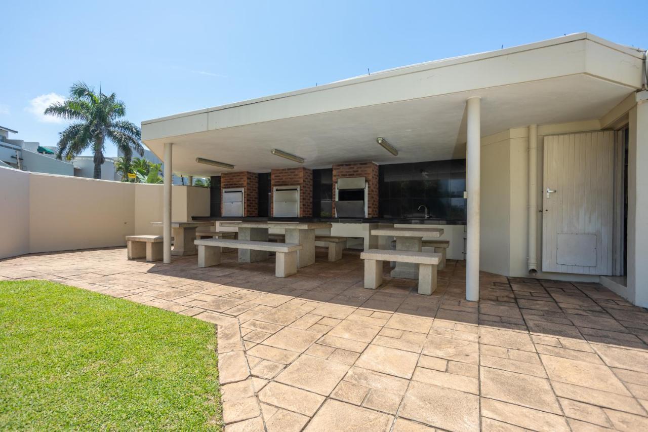 24 Sea Lodge - Sea Viewing Apartment Durban Ngoại thất bức ảnh