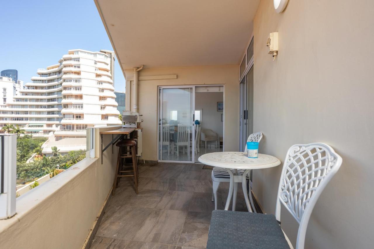 24 Sea Lodge - Sea Viewing Apartment Durban Ngoại thất bức ảnh